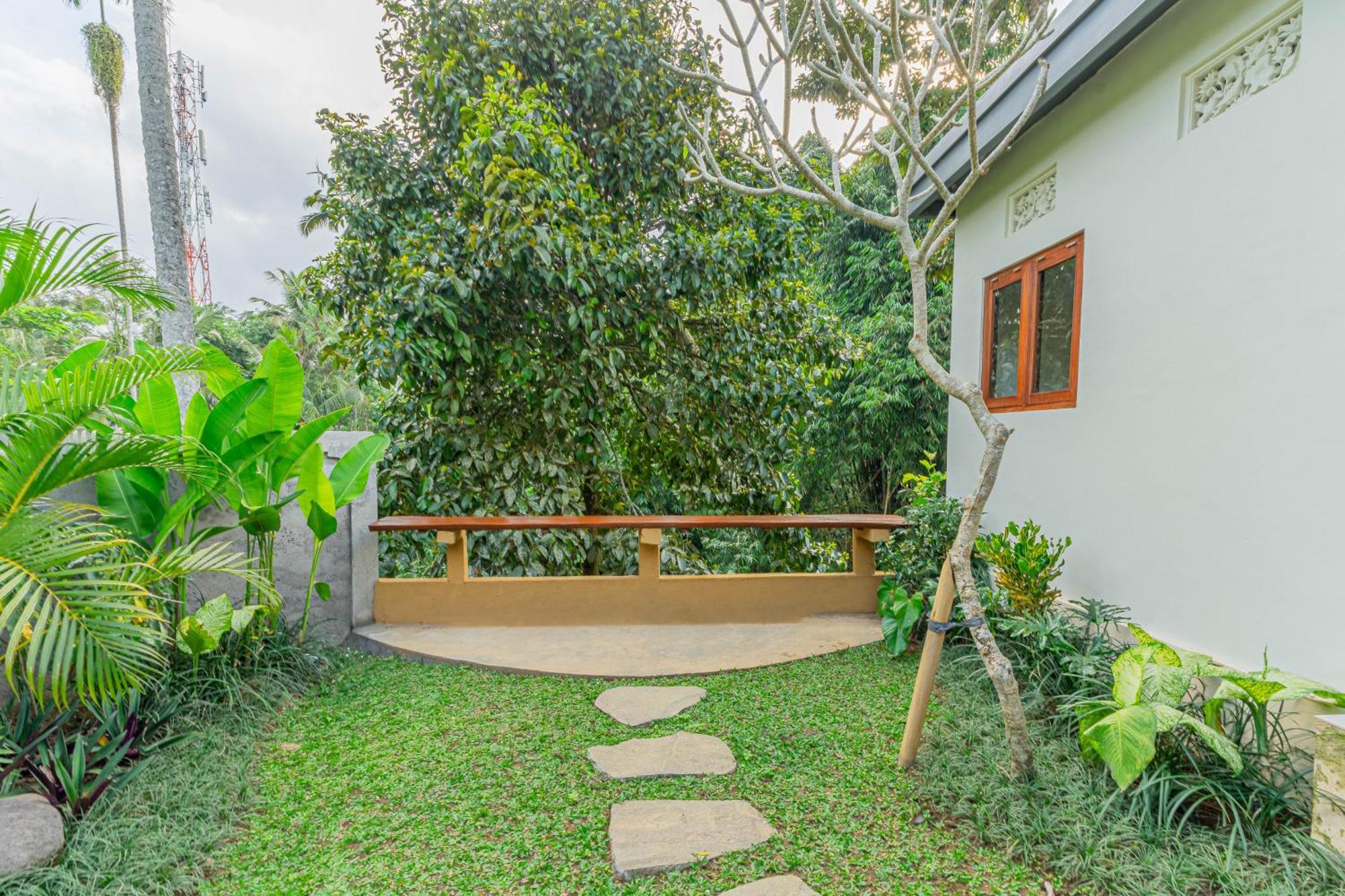 Hotel Puri Kurnia Ayu à Ubud Extérieur photo